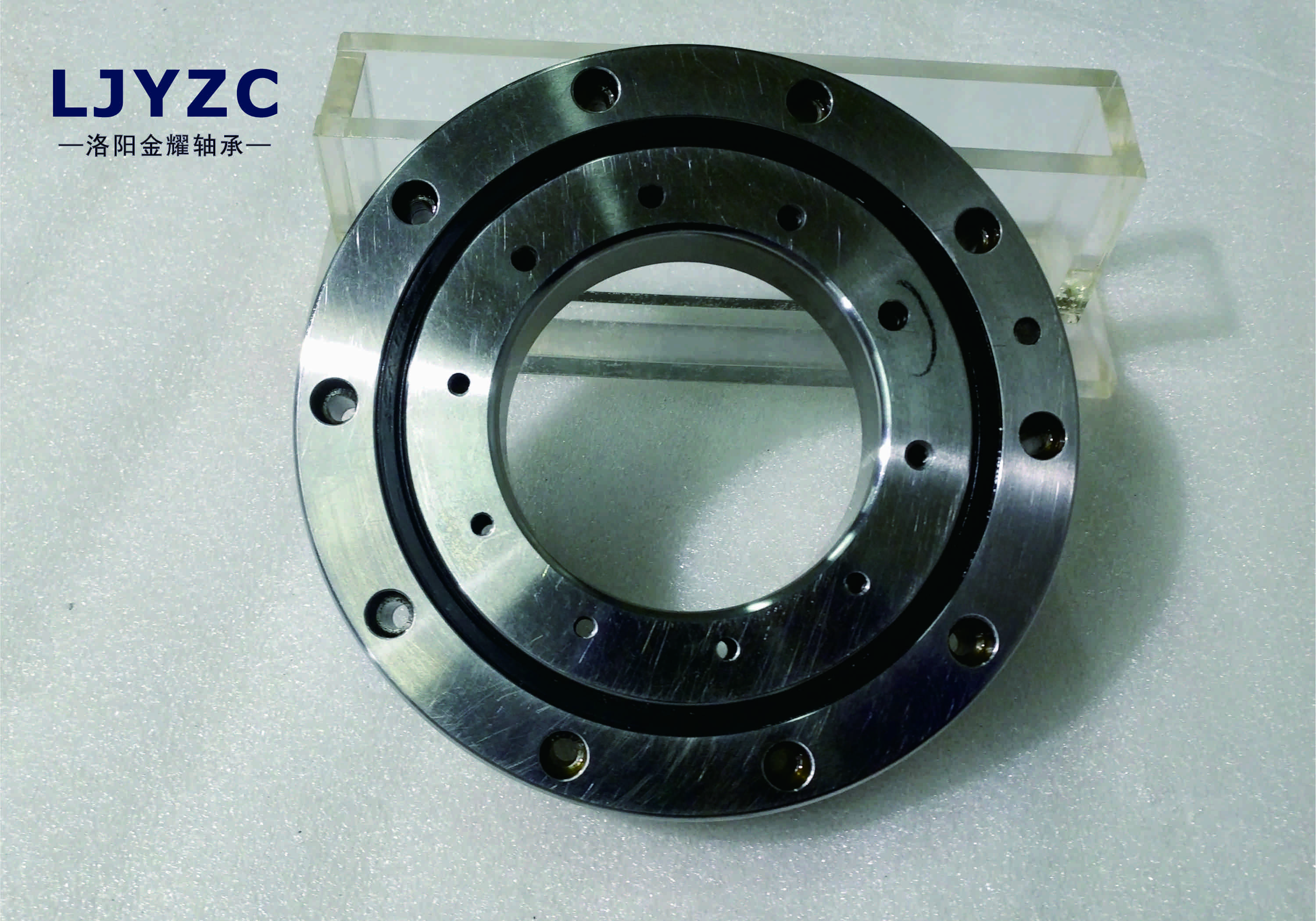 殘磁對交叉滾子軸承滾子質(zhì)量的影響【金耀軸承技術(shù)分享】